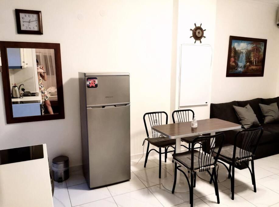 Apartment With 3 Rooms Just 1 Min From The Beach And Free Public Parking Peraía Extérieur photo